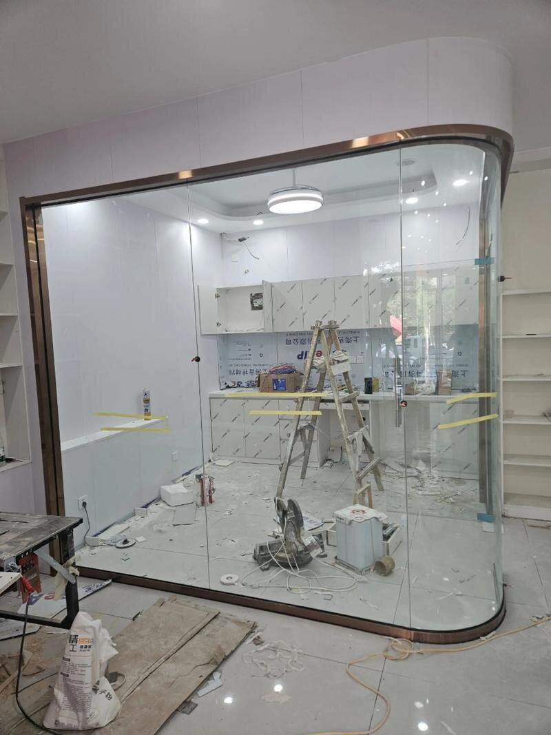 通化市弧形玻璃异形展柜玻璃 - 排名